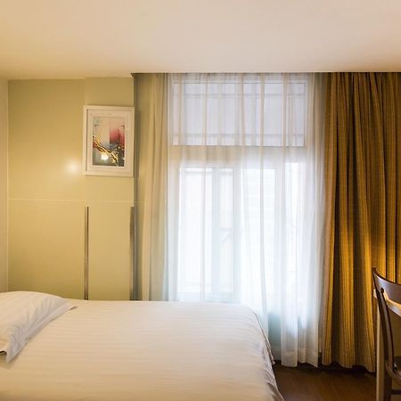 Motel Shanghai Sinan Road Eksteriør bilde