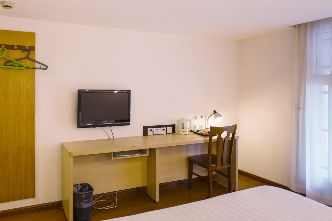 Motel Shanghai Sinan Road Eksteriør bilde